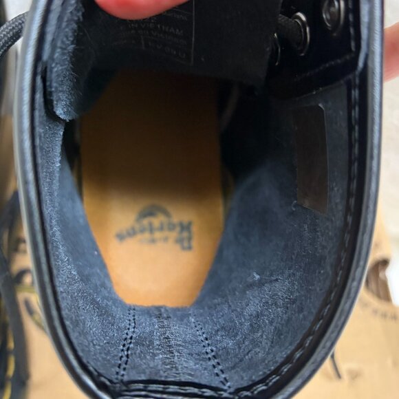 Women's Doc Marten's 1460 W Black Patent Leather Size 6 w/Original Box - Picture 8 of 14